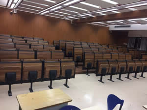 廣雅中學階梯排椅圖片